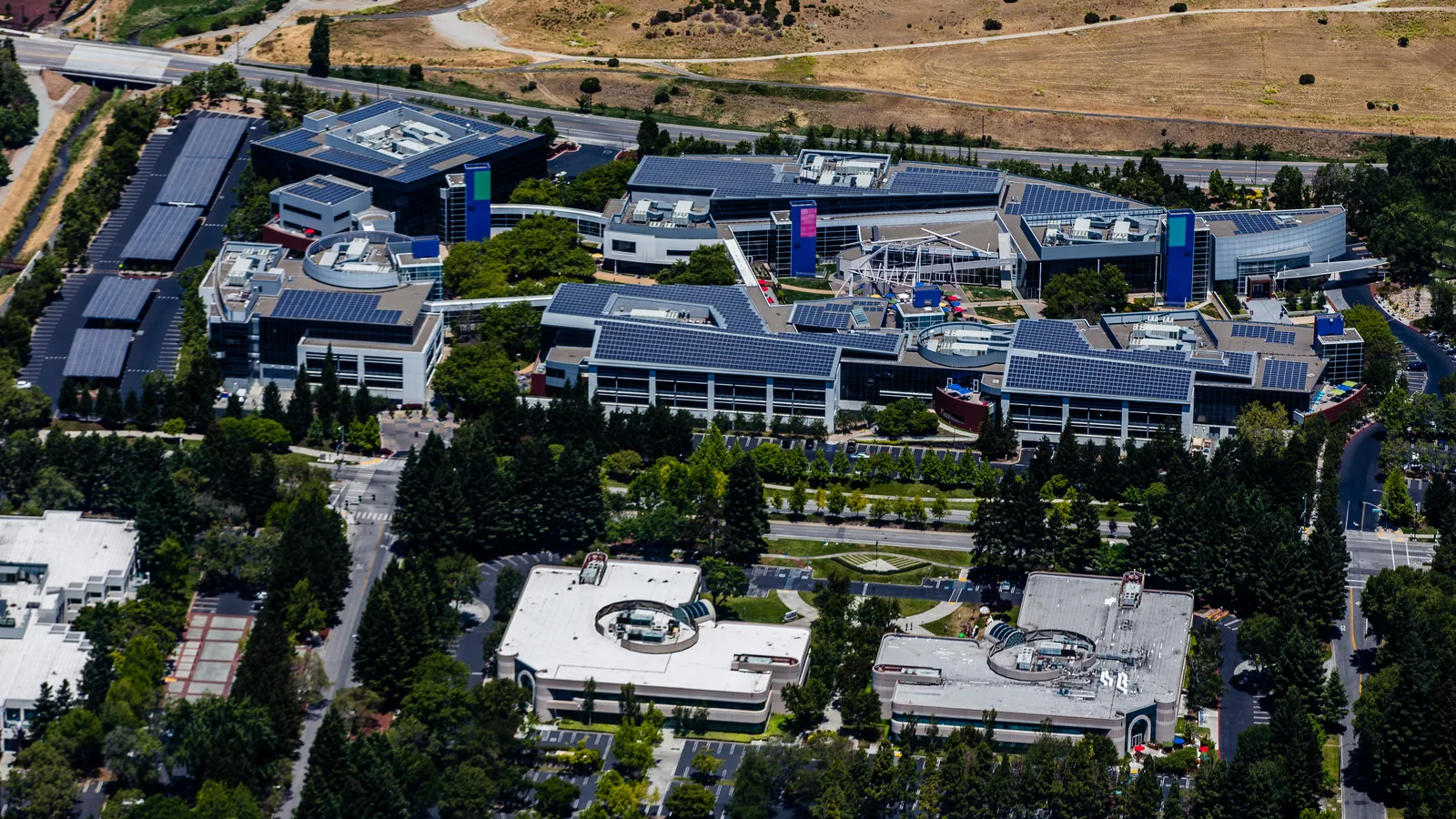 Vue aérienne du campus Google à Mountain View, en Californie.